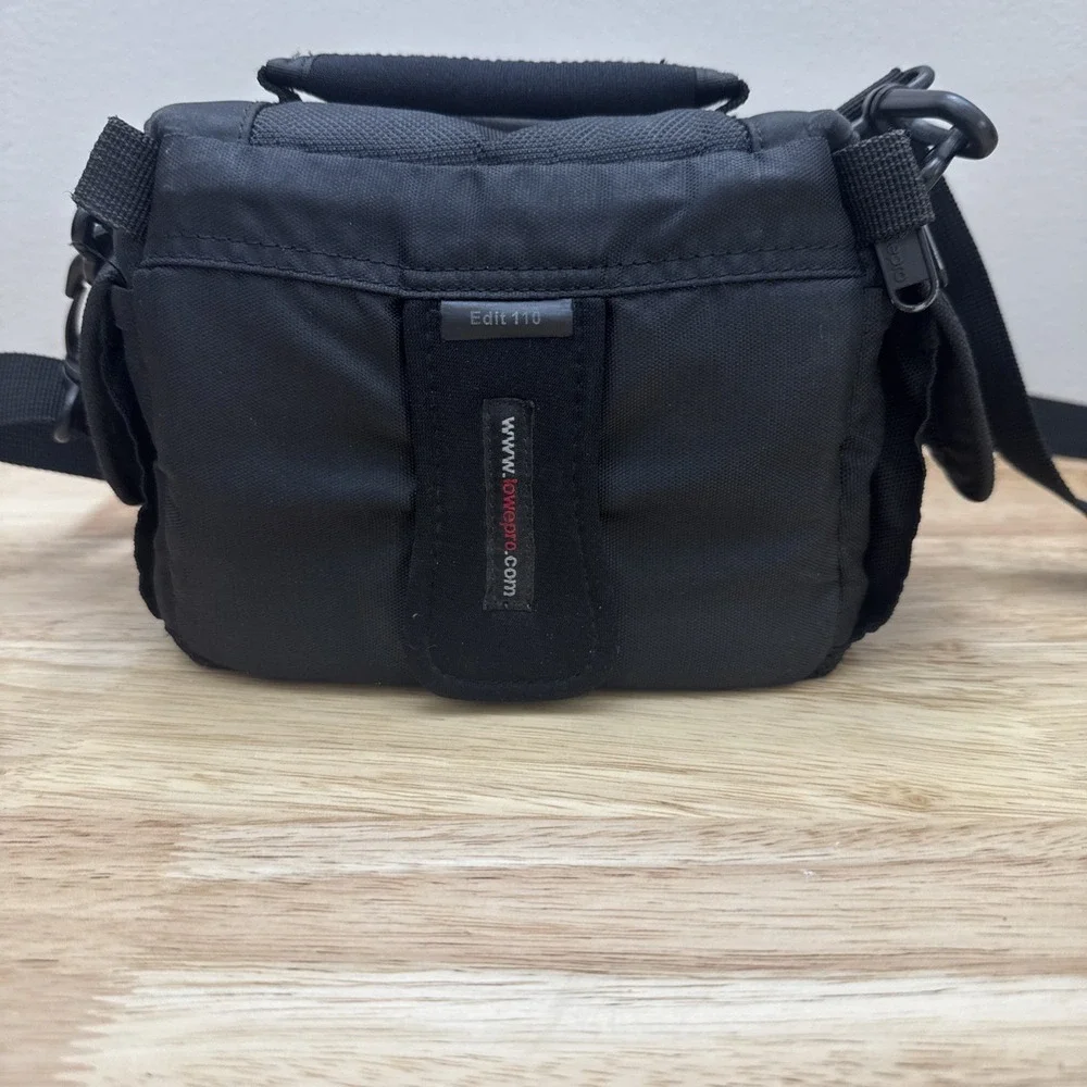 Lowepro Edit 110 Camera Bag